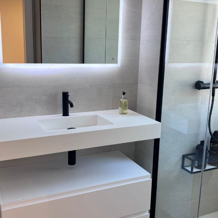 Lavabo con ducha reforma
