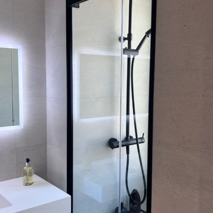 Lavabo con ducha reforma