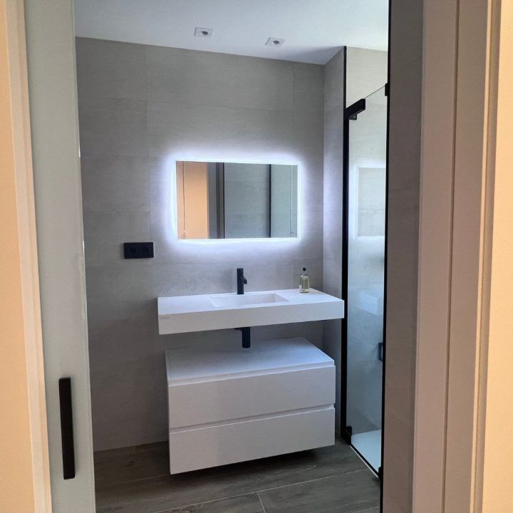 Lavabo con ducha reforma