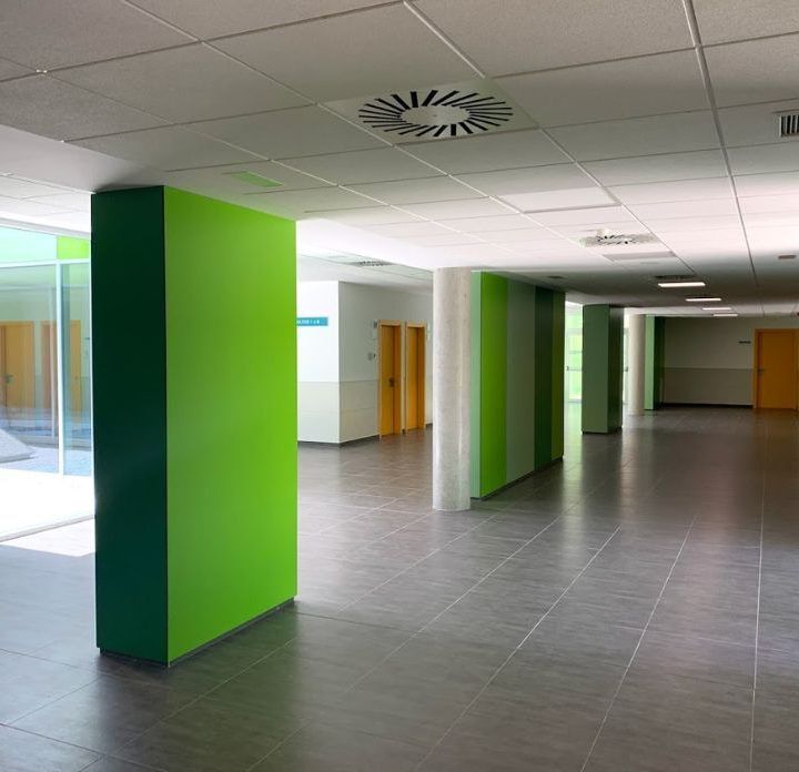 Centro de Salud de Binéfar Carpinteria Castellar Huesca