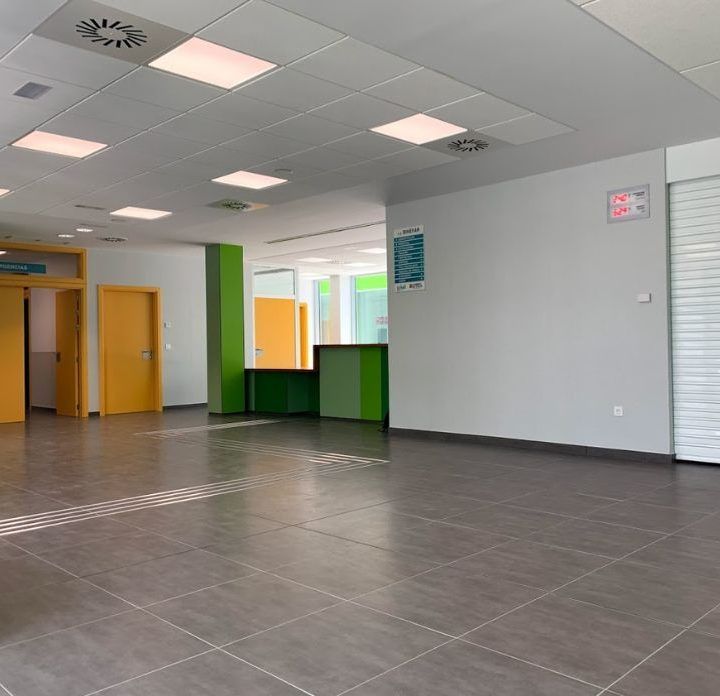 Centro de Salud de Binéfar Carpinteria Castellar Huesca